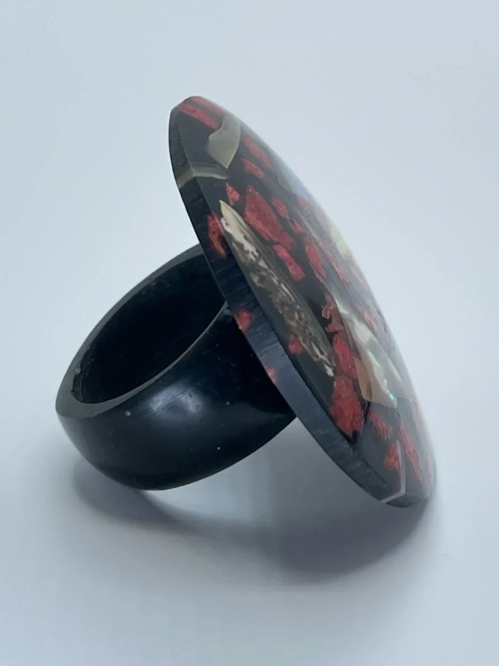 Vintage Wood Abalone Shell Red Coral Inlay Statement Ring Sz 7